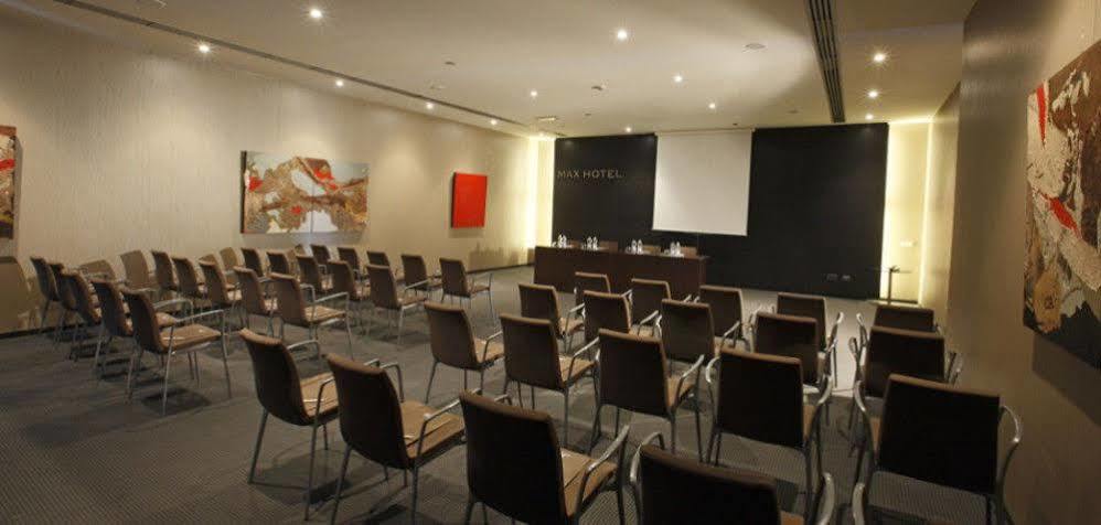 Max Hotel Livorno Esterno foto