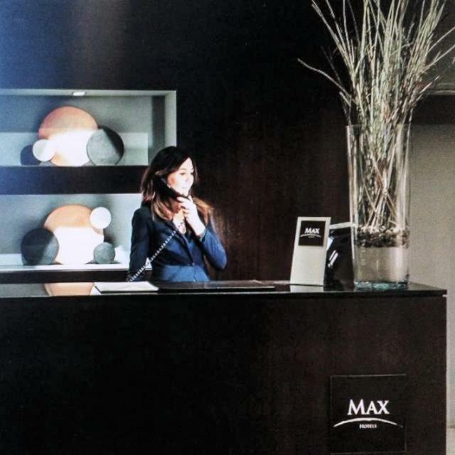 Max Hotel Livorno Esterno foto